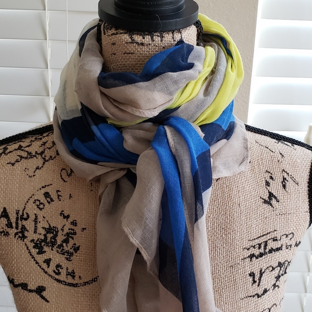 Scarves - 4 Print/Colorblock